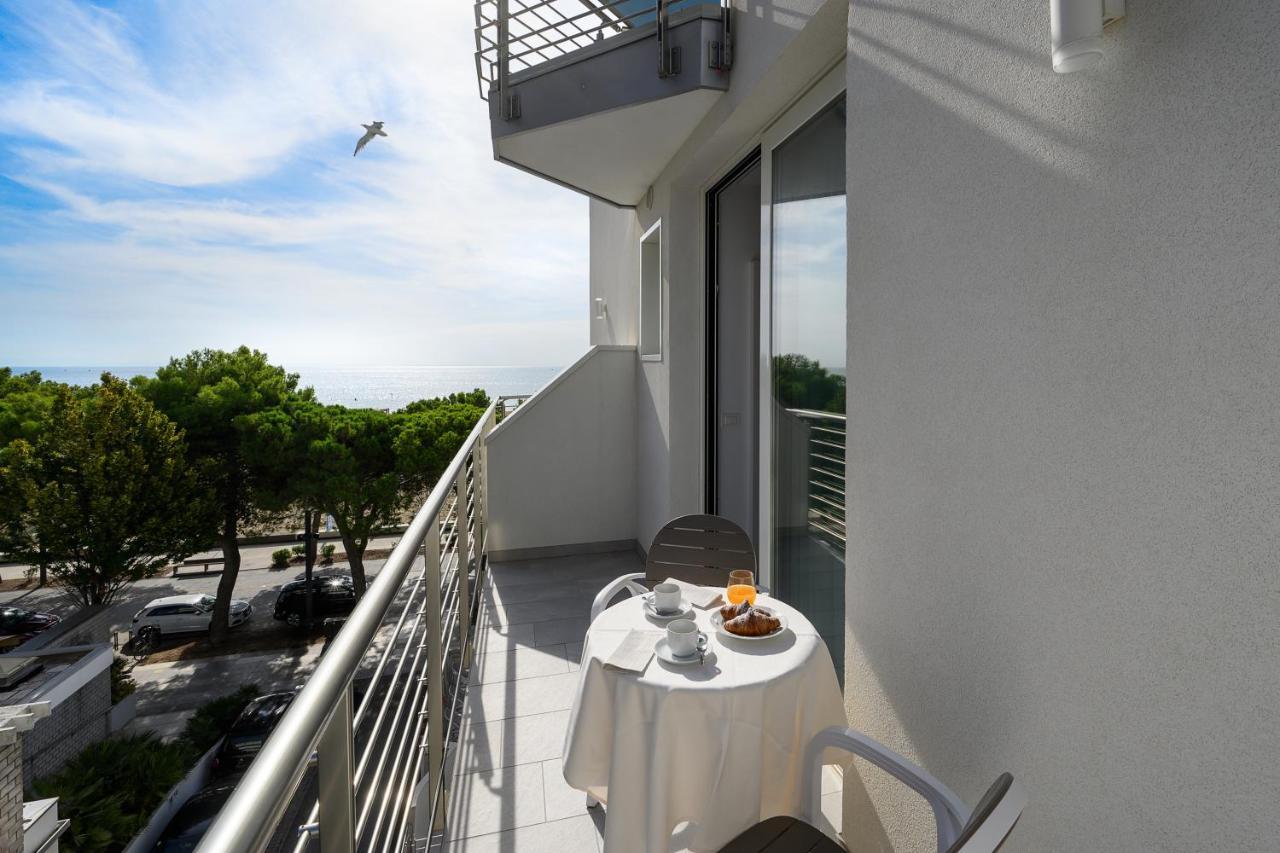 Grand Hotel Playa Λινιάνο Σαμπιαντόρο Εξωτερικό φωτογραφία