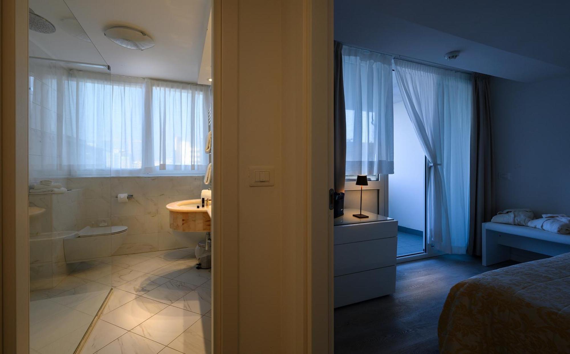 Grand Hotel Playa Λινιάνο Σαμπιαντόρο Εξωτερικό φωτογραφία